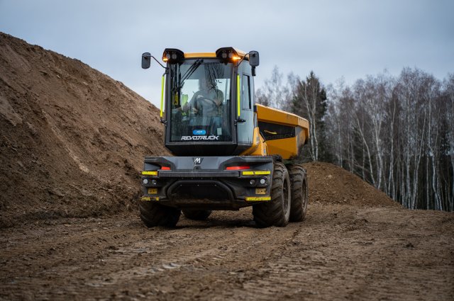 Dumper Mecalac Revotruck